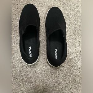 Soda slip ons